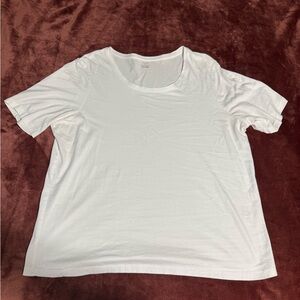 CJ Banks White Short Sleeve Scoop Neck Tee